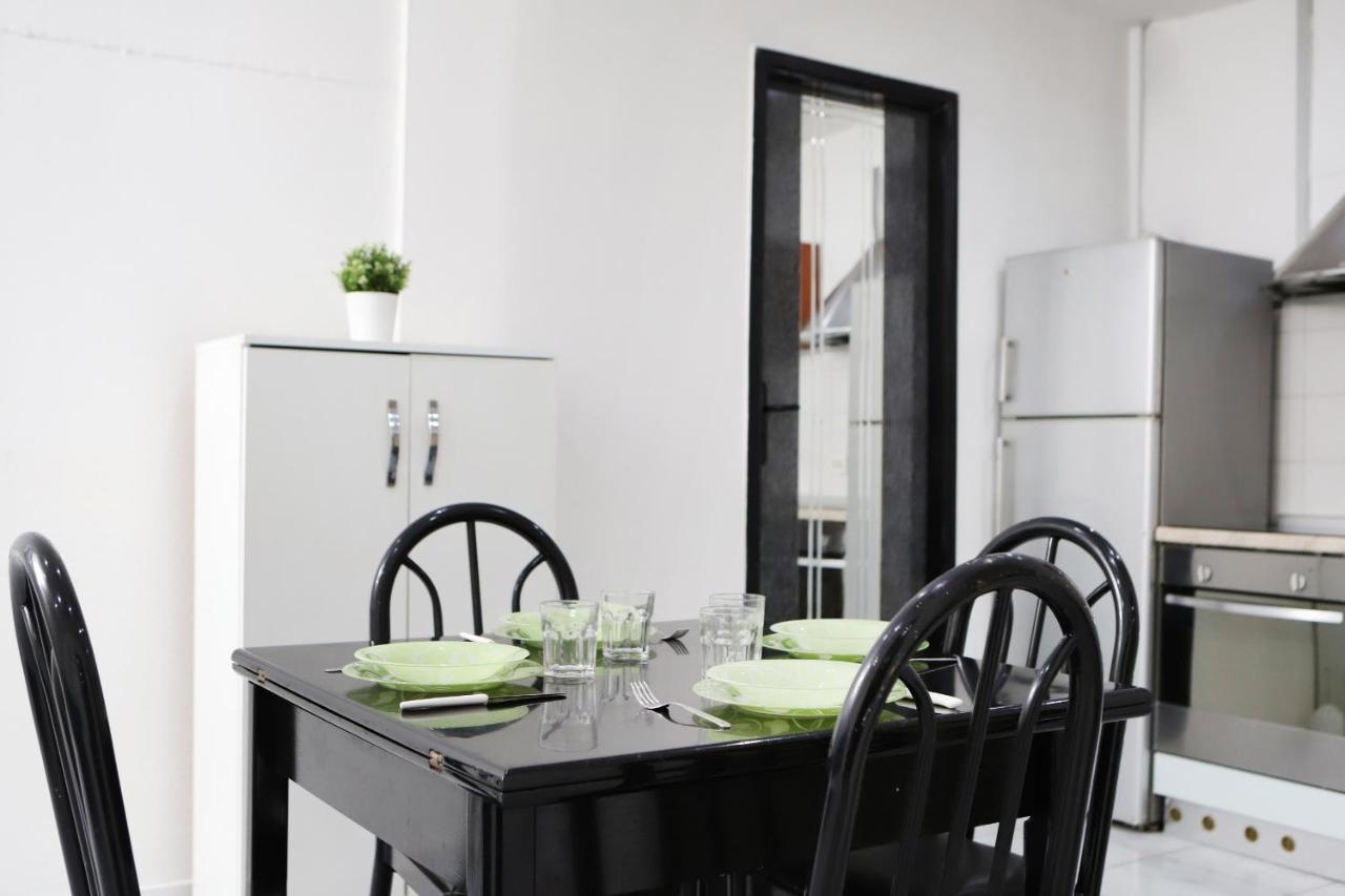 Napoli Centrale Budget Apartment Extérieur photo